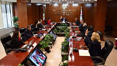 INE advierte que podría anular triunfos judiciales por inelegibilidad antes de entregar constancias de mayoría