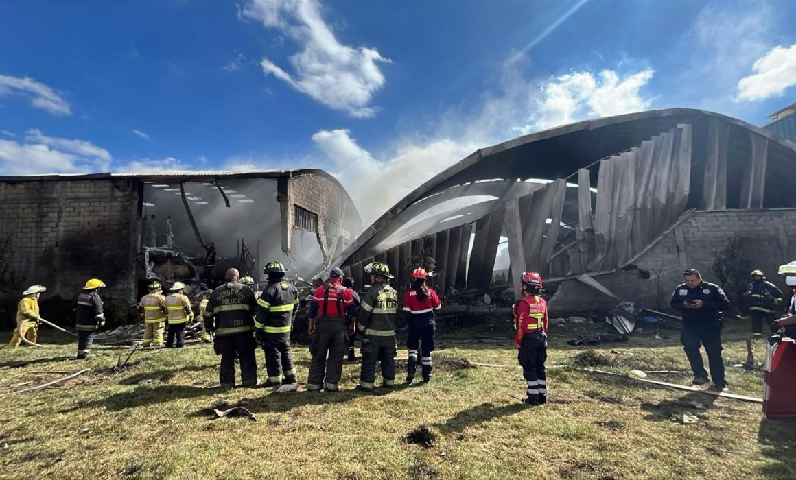 ¡Impactante! Suman 7 muertos en trágico avionazo y la FGR toma el caso