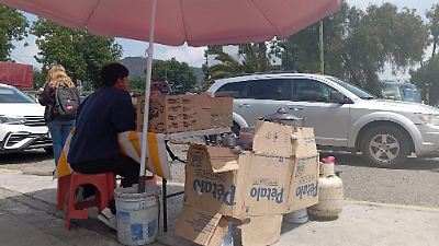 Impacto de las vacaciones escolares en las ventas de ambulantes y comerciantes locales