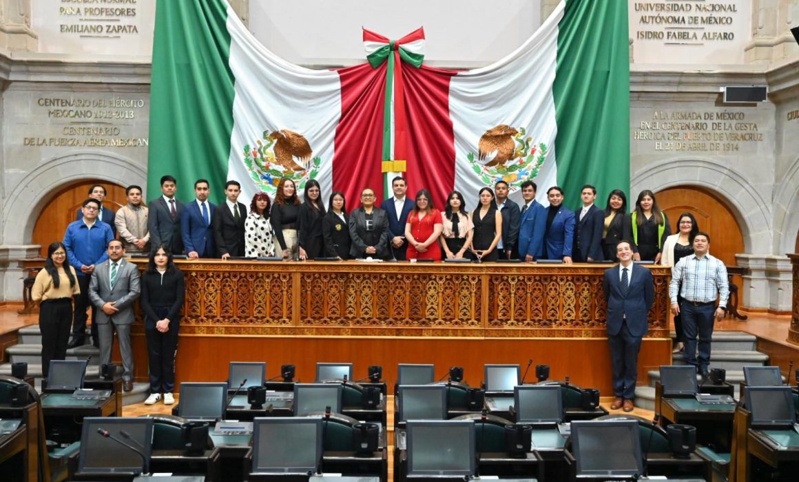 Impulsa el Congreso del Estado de México el talento juvenil con el programa Verano Legislativo 2025