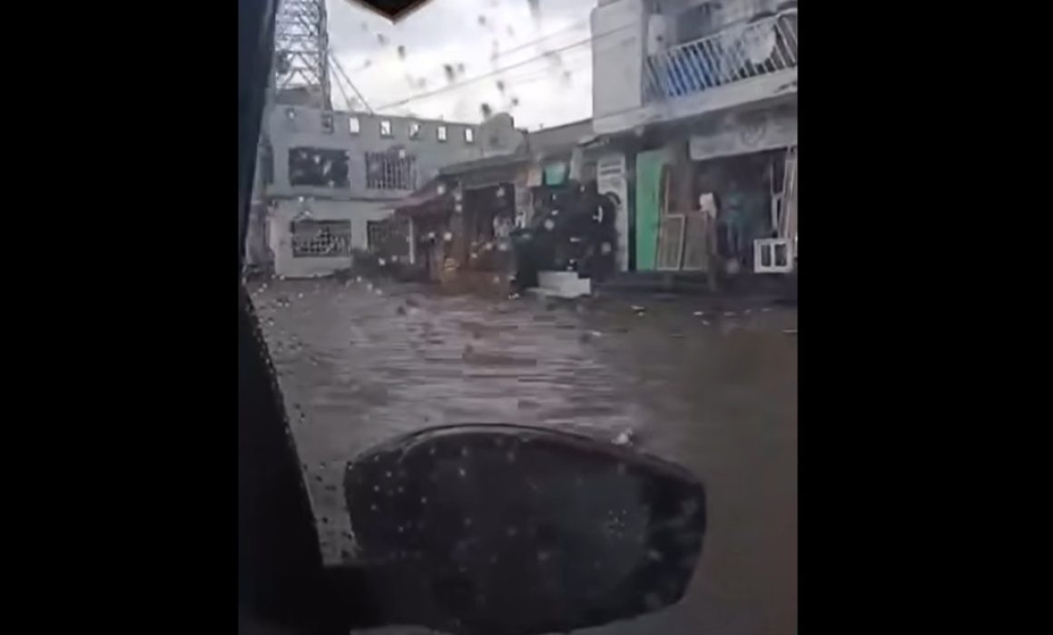 Inaceptables inundaciones en Ecatepec persisten a pesar del Operativo Tormenta