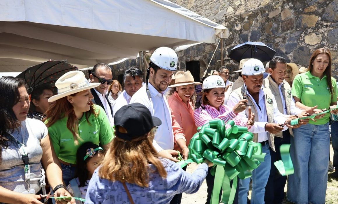 Inauguran emocionante tirolesa en Hueypoxtla para impulsar turismo y convivencia familiar