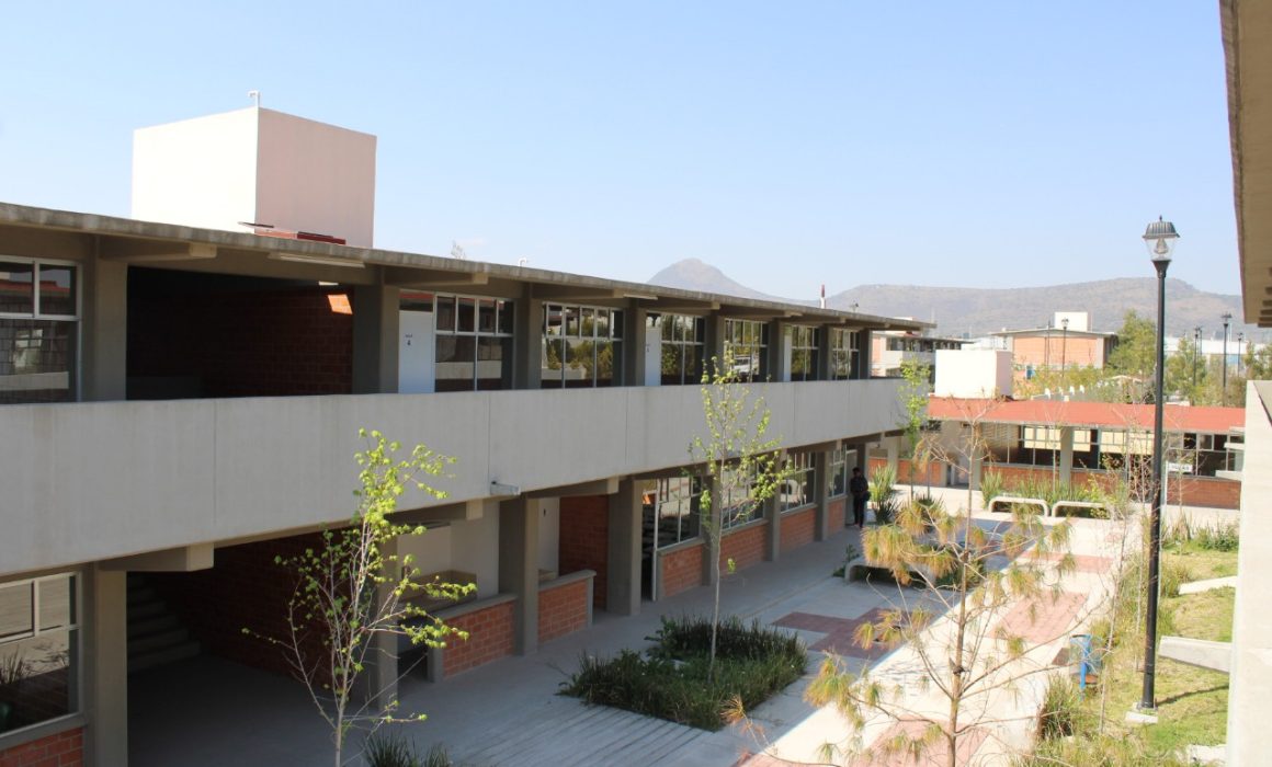 Inauguran en Huehuetoca las aulas del nuevo modelo educativo del IPN para fortalecer la educación superior local