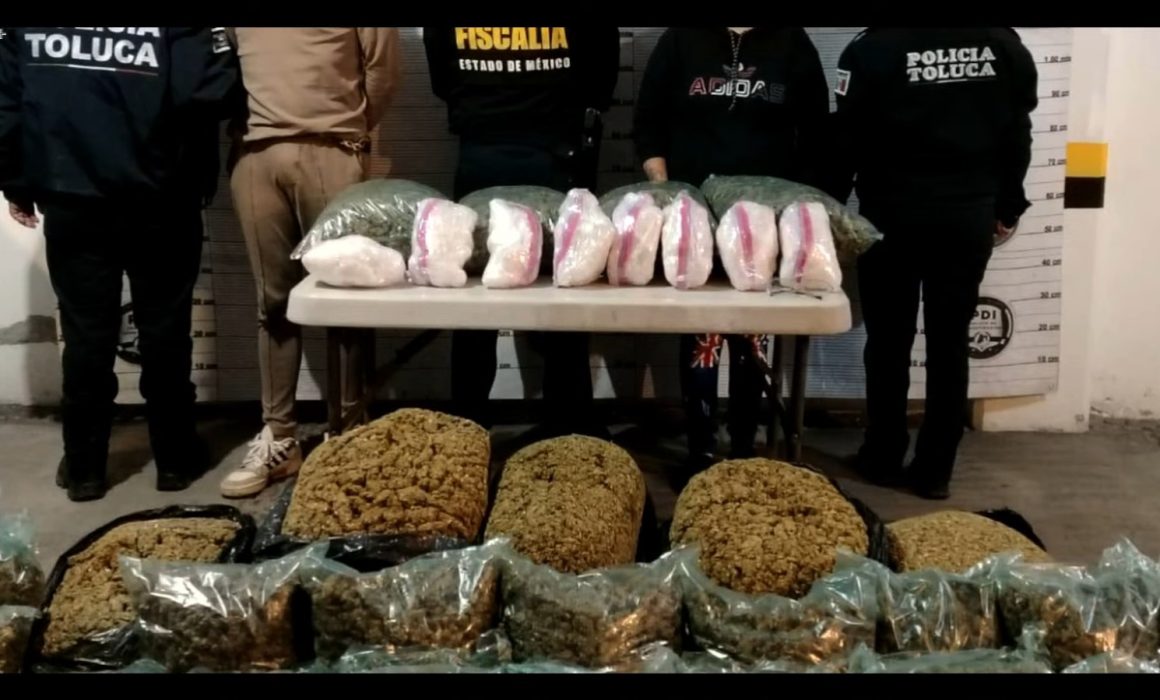 Incautan 210 kilos de droga en Toluca en operativo conjunto; detienen a dos personas