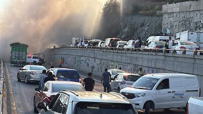 Incendio en la autopista México-Puebla provoca cierre total y caos vial