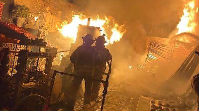 Incendio en local de artesanías en Chimalhuacán controlado sin lesiones