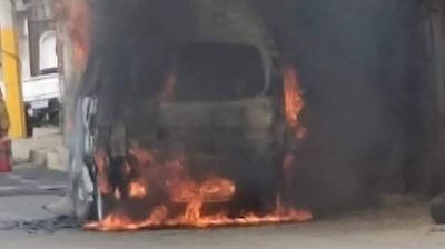 Incendio en unidad de transporte en Tultepec: sin lesionados y causa en investigación