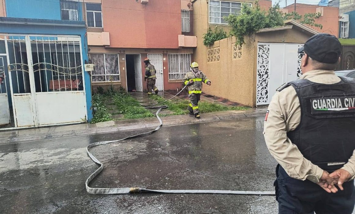 Incendio por fuga de agua en Tecámac causa la muerte de un gato por asfixia