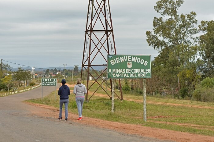 Incrementa en Uruguay el interés por la explotación del oro ante aumento récord en su precio internacional