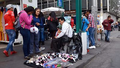 Incremento del ambulantaje en calles principales del centro de Toluca genera caos vial y riesgo para peatones