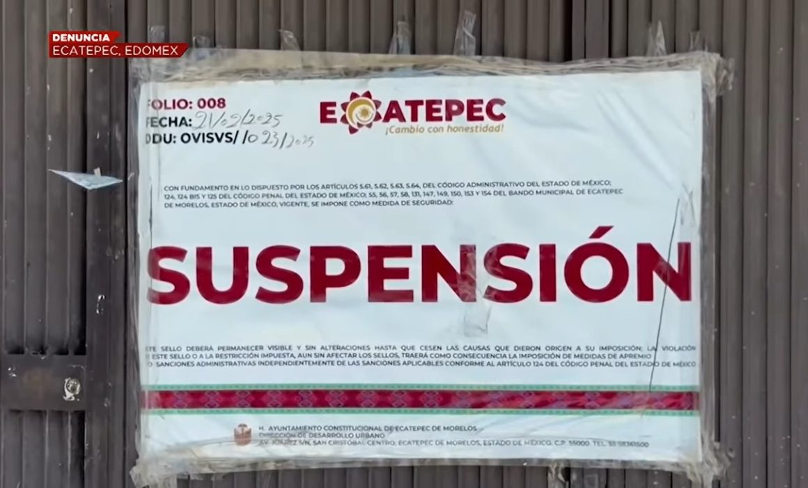 Indignación en Ecatepec por obra ilegal que la autoridad no detiene y pone en riesgo a una familia
