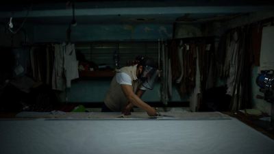 Industria manufacturera retrocede 1.5% en marzo