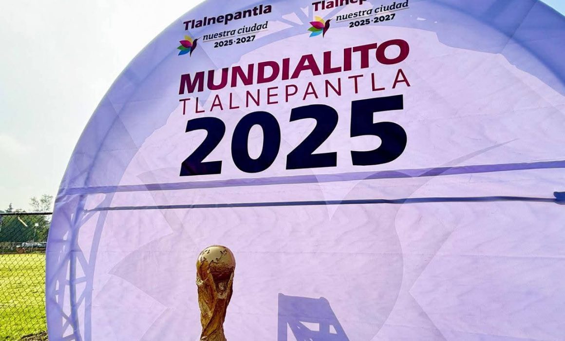 Inicia el Mundialito 2025 en Tlalnepantla con colorido desfile y emoción en el campo