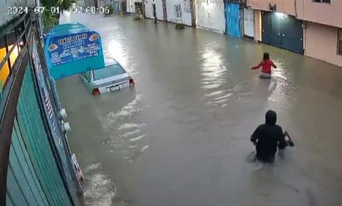 Intensas lluvias colapsan Chicoloapan; vecinos exigen acciones urgentes al gobierno