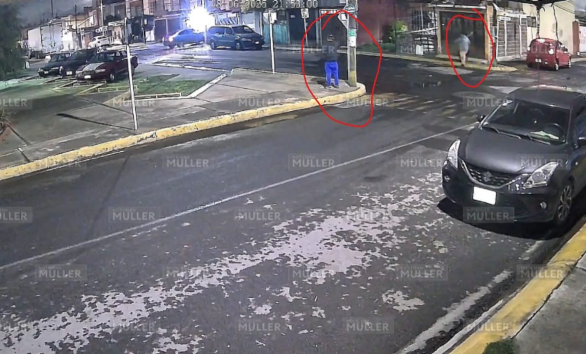 Intentan cerrar su auto en Tecámac: asalto frustrado en fraccionamiento Los Héroes Bosques