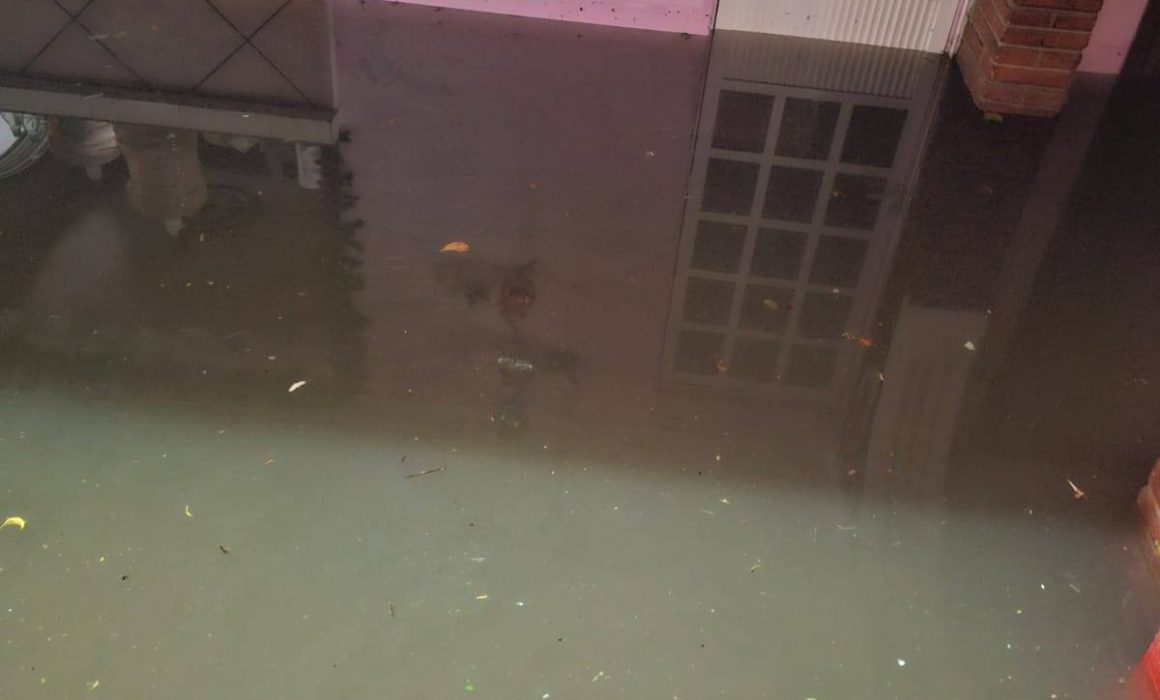 Inundaciones en Chimalhuacán: Vecinos exigen respuesta ante falta de apoyo municipal