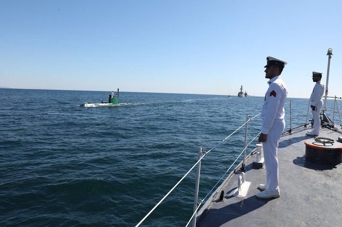 Irán cerrará parcialmente el Estrecho de Ormuz durante maniobras militares para fortalecer su postura de seguridad