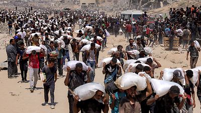 Israel implementa pausa en ofensiva en Gaza y abre paso a ayuda humanitaria