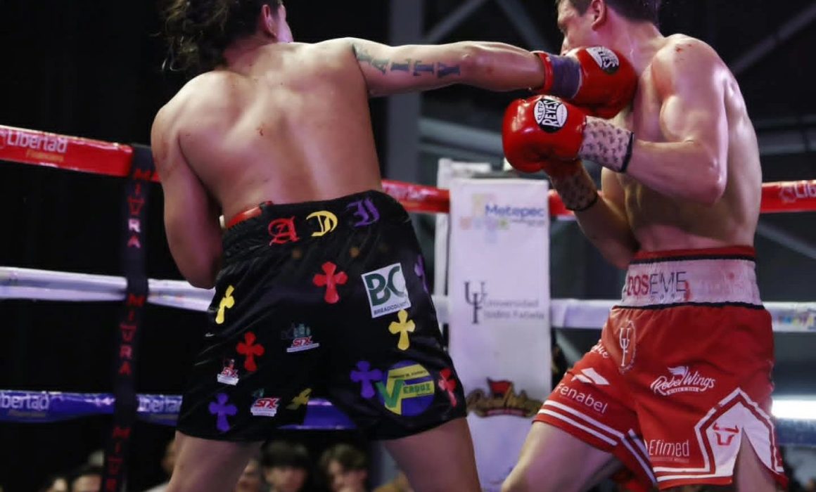 Jóvenes promesas del boxeo mexicanas y nacionales destacan en cartelera en Naucalpan