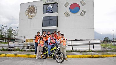 Jocotitlán: Estudiantes crean la primera motocicleta eléctrica en su etapa de comercialización