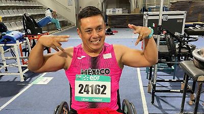 Johnatan Salinas establece récord de América y gana oro en París