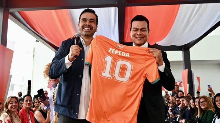 Jorge Álvarez Máynez afianza voluntad de Movimiento Ciudadano de mantener independencia en elecciones del Edomex 2027 y respalda a su liderazgo local