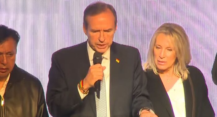 Jorge Tuto Quiroga reconoce la victoria de Rodrigo Paz en Bolivia y llama a la madurez política