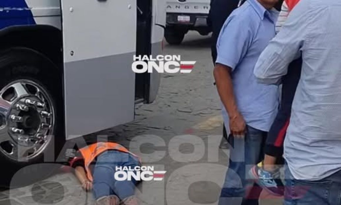 Joven muere tras convulsión y ser arrollado por autobús en Teotihuacán