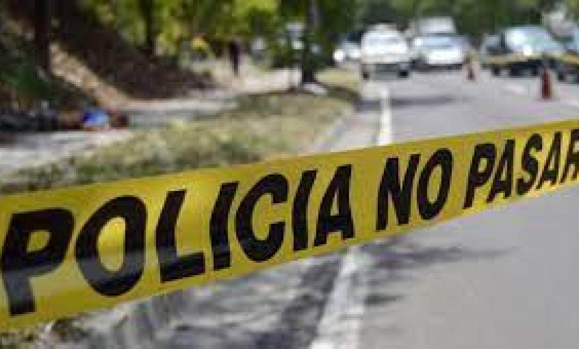 Joven muere tras percance en moto robada que chocó contra camión en Chimalhuacán