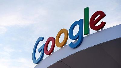 Juez en Estados Unidos ordena a Google compartir datos de búsqueda y prohíbe acuerdos exclusivos