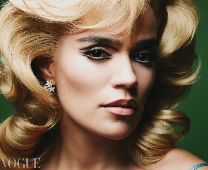 Karol G sorprende en portada de Vogue México con un estilo más maduro y un proyecto musical que une generaciones