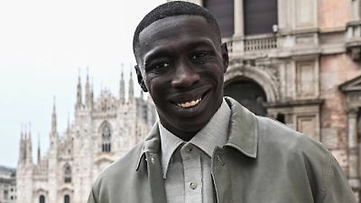 Khaby Lame: de creador en TikTok a ser detenido en Estados Unidos por exceso de estadía