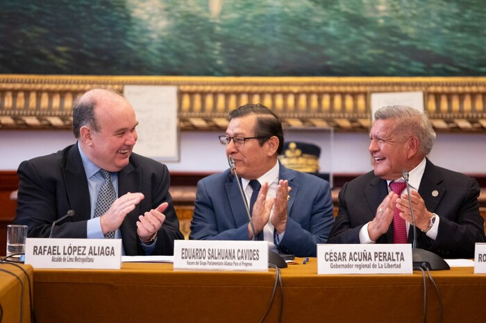 Líder de Renovación Popular exige renuncias tras muerte de manifestante y cuestiona manejo policial