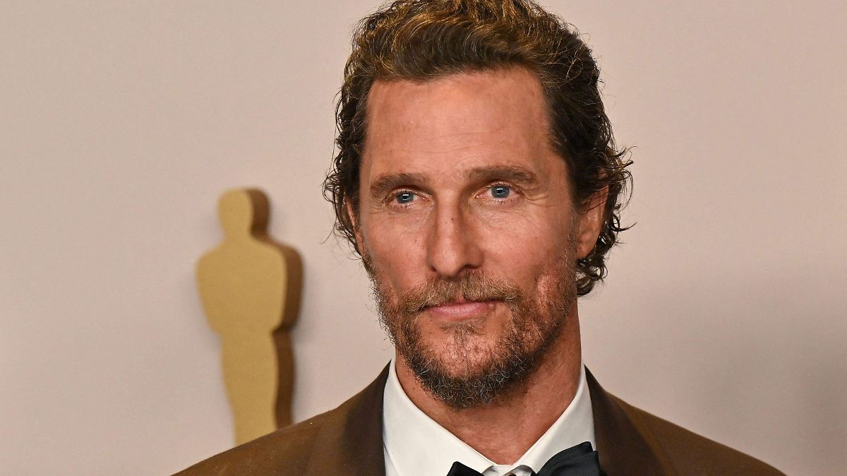 La Batalla de Matthew McConaughey contra la IA: La Estrategia que Protegió su Imagen y Voz