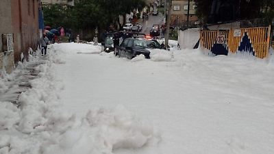 La misteriosa espuma en Naucalpan: ¿Qué hay detrás del desbordamiento de la Presa Los Cuartos?