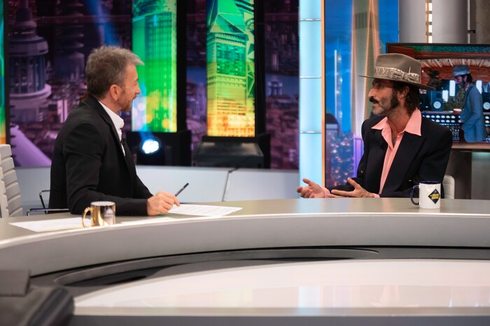 Leiva revela en ‘El Hormiguero’ la tragedia de perder un ojo a los 12 años y su lucha con problemas vocales