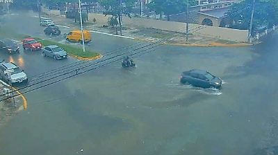 Lluvias intensas por aire húmedo del Caribe generan inundaciones y alertan en Campeche