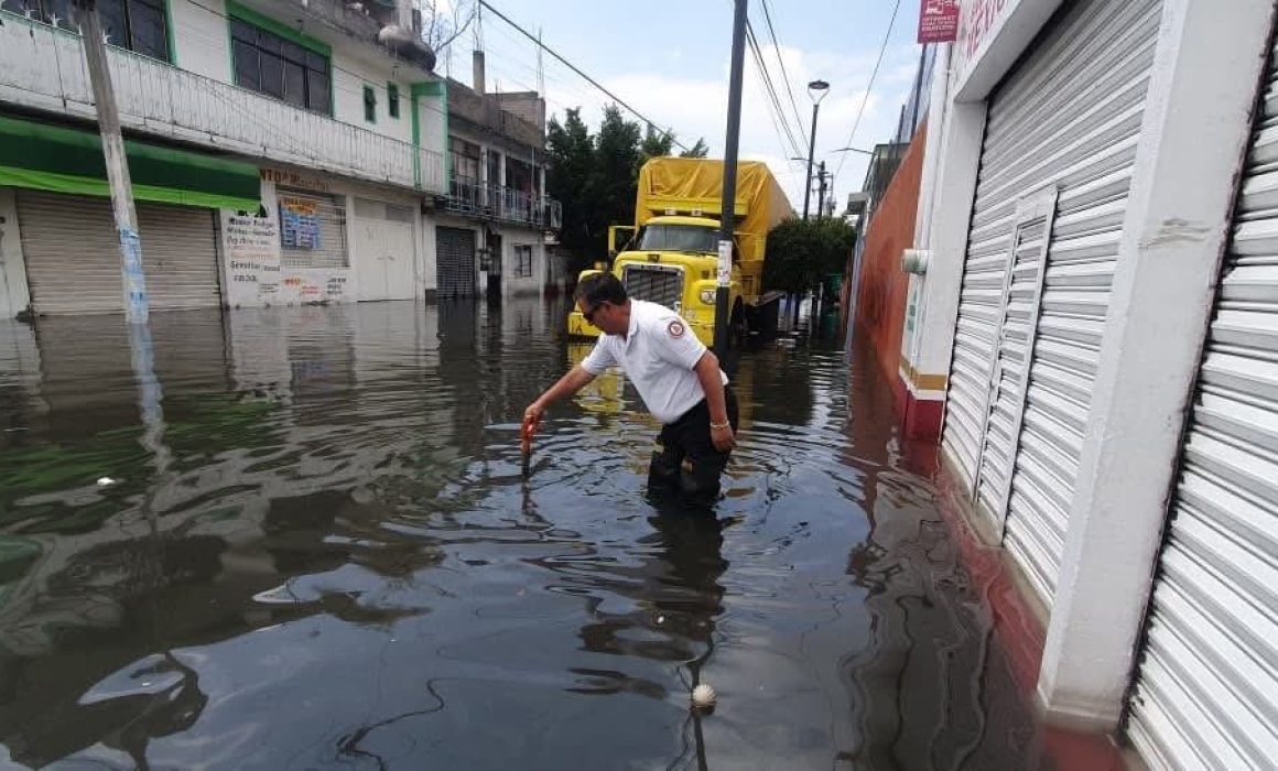 Lluvias revelan fallas en la gestión del agua en Nezahualcóyotl
