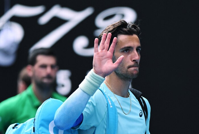 Lorenzo Musetti confirma su ausencia en el Abierto Mexicano de Tenis por lesión en la pierna derecha