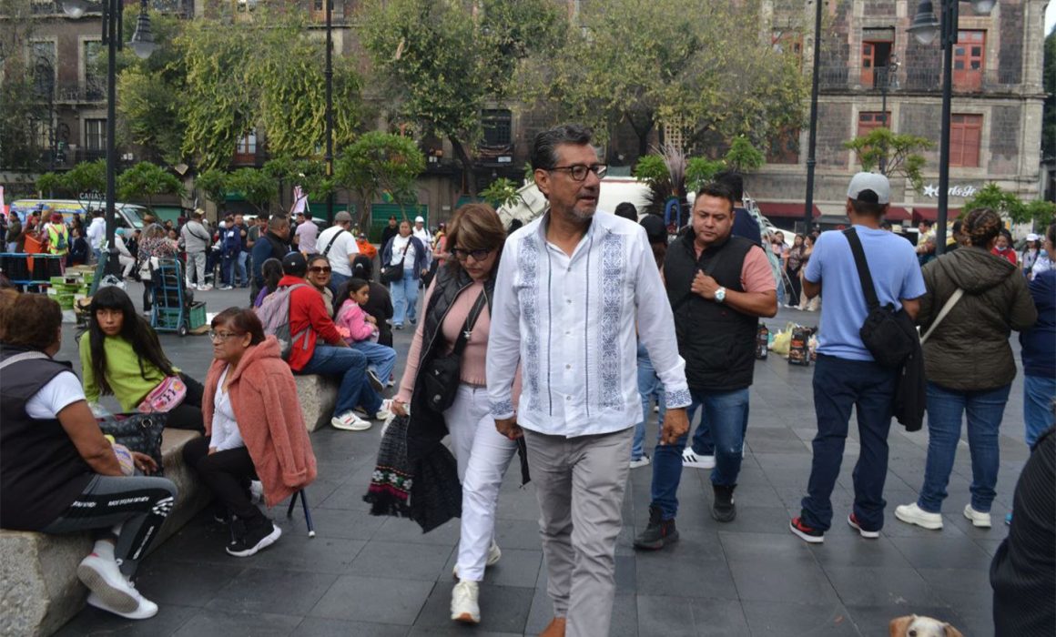 Luis Zenteno asiste al Primer Informe de Gobierno de Claudia Sheinbaum en la Ciudad de México