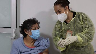 México aprueba nueva vacuna contra Covid-19 para la temporada invernal: fechas y beneficios