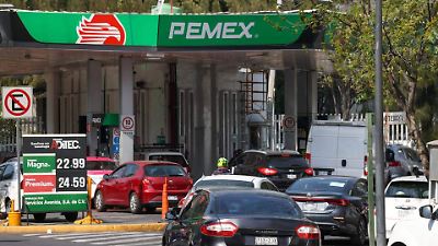 México emite bono de 12 mil millones de dólares para fortalecer a Pemex