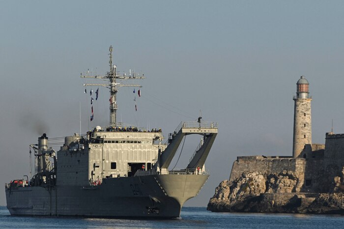 México envía ayuda humanitaria a Cuba y Chile y Rusia prometen asistencia ante crisis económica