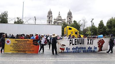 Maestros y estudiantes del Edomex movilizan Toluca para exigir mejoras en educación