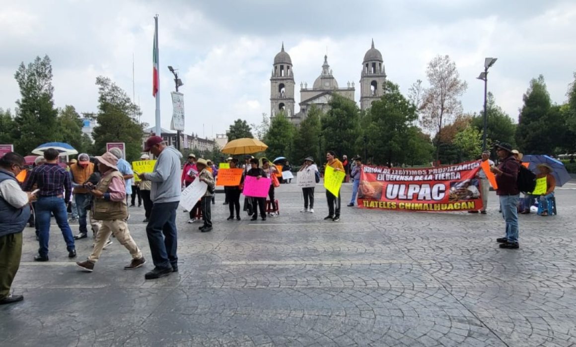Manifestantes de ULPAC exigen respuesta sobre indemnización de tierras en el Estado de México