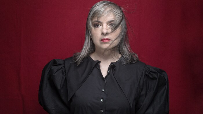 Mariana Enriquez regresa a Buenos Aires con un espectáculo que revela sus inspiraciones y universos literarios