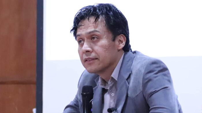 Marx Arriaga denuncia desalojo y destitución en la SEP el 13 de febrero de 2026