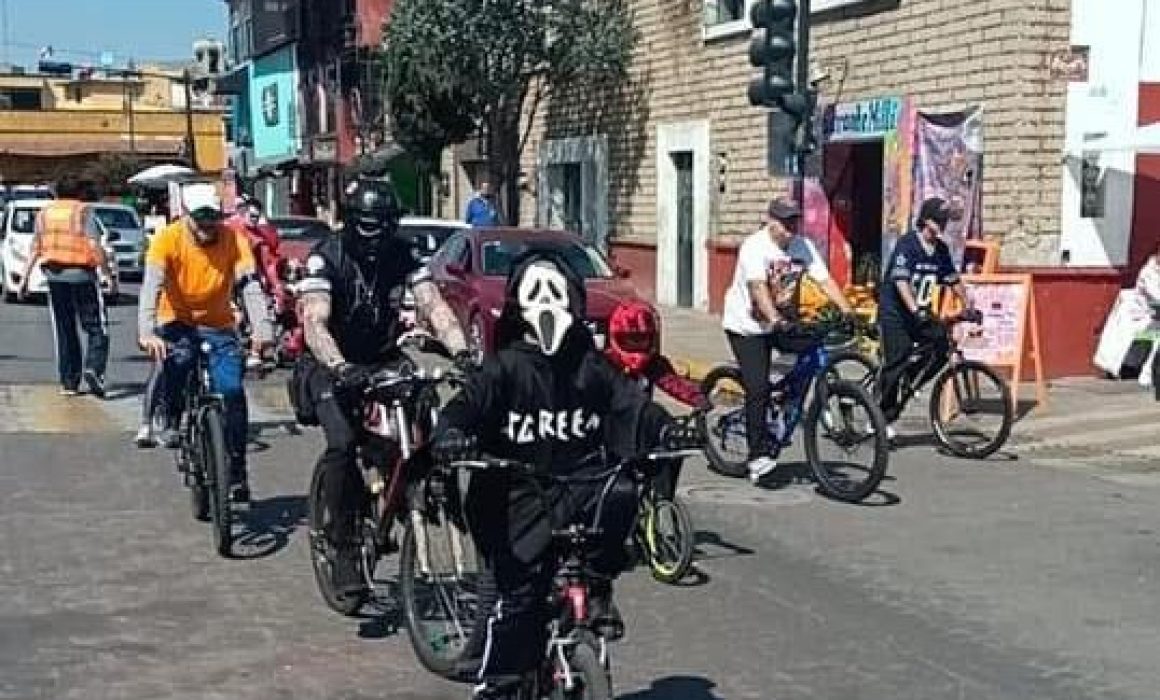 Metepec organiza actividades deportivas y recreativas con motivo del Día de Muertos