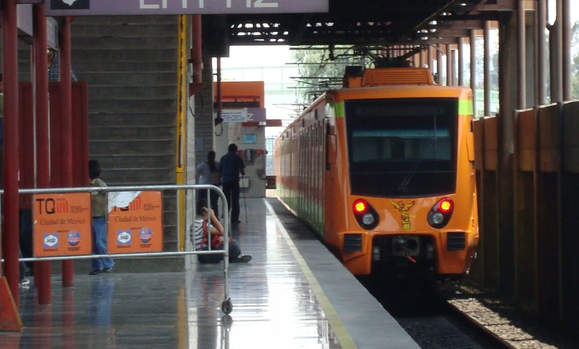 Metro en Los Reyes-La Paz reduces servicio por reparación en catenaria; continúa labor de mantenimiento