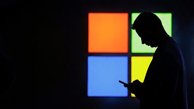 Microsoft revisa acusaciones sobre uso de su tecnología en vigilancia en Gaza y Cisjordania